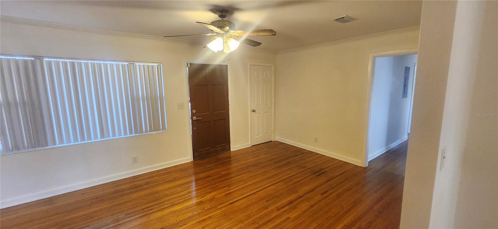 Image 45 of 48 For 6220 Graves Street