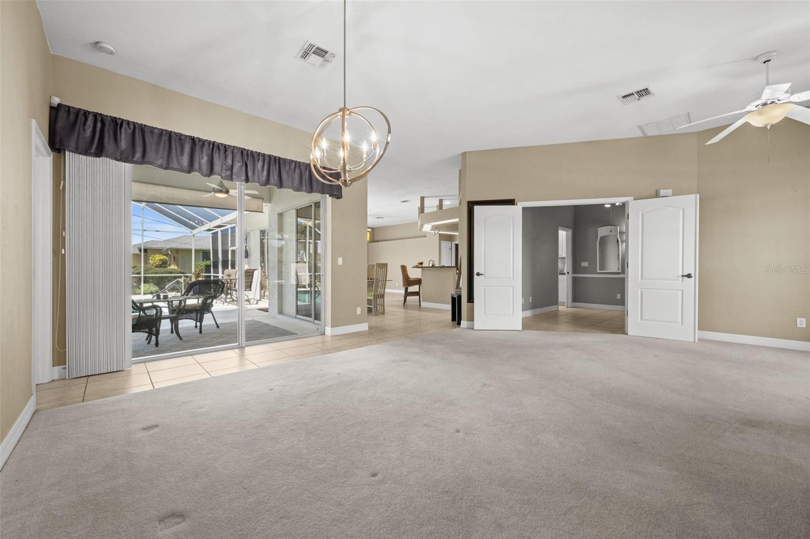 Image 17 of 48 For 410 20th Court