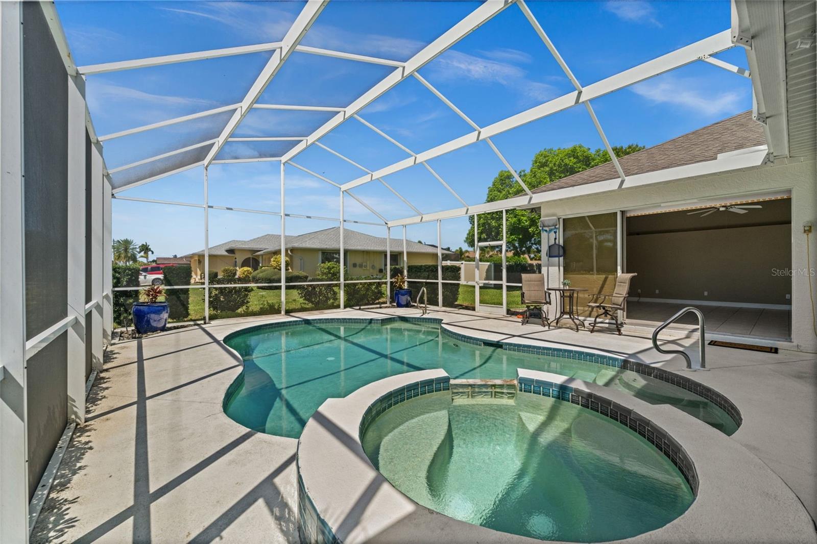 Image 37 of 48 For 410 20th Court