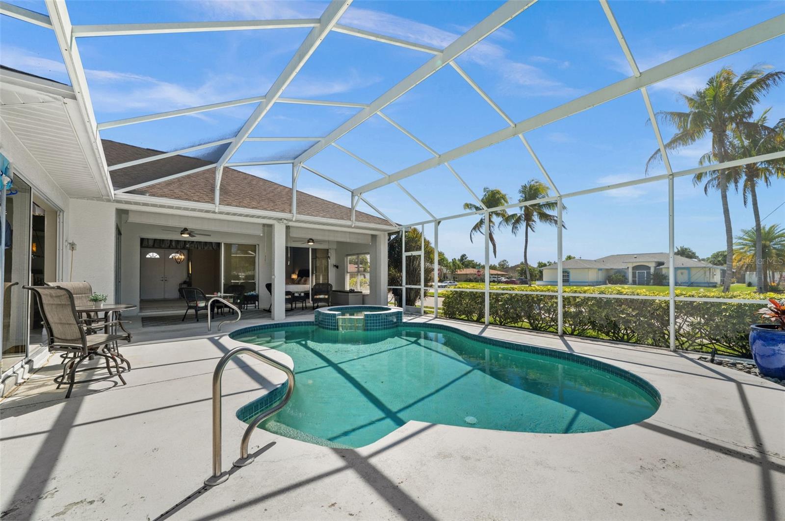 Image 40 of 48 For 410 20th Court