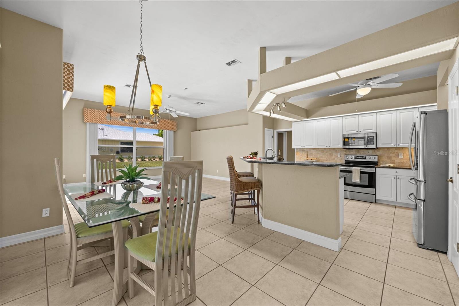 Image 6 of 48 For 410 20th Court