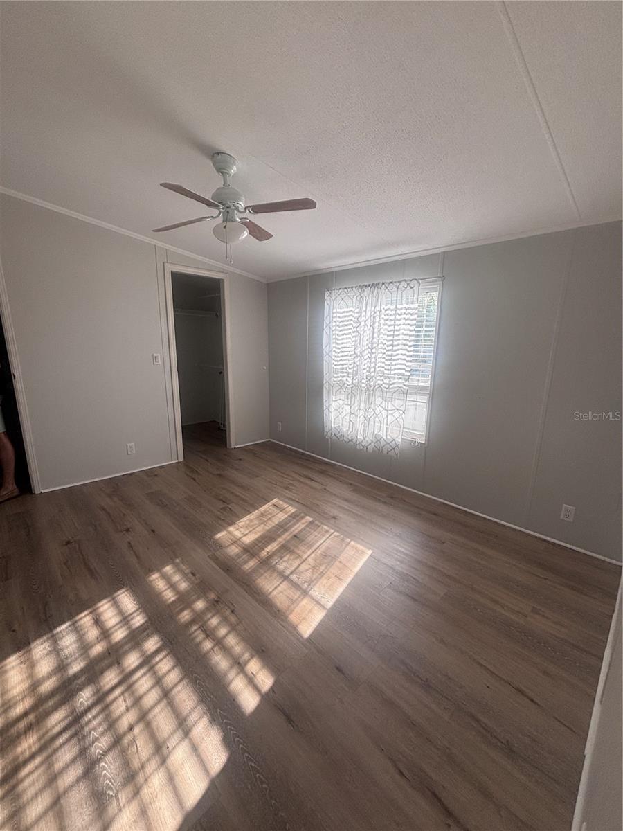 Image 6 of 6 For 29215 Edgewood Street