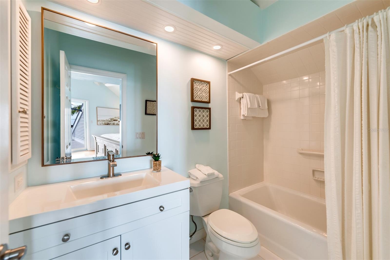 Image 31 of 47 For 218 Useppa Island