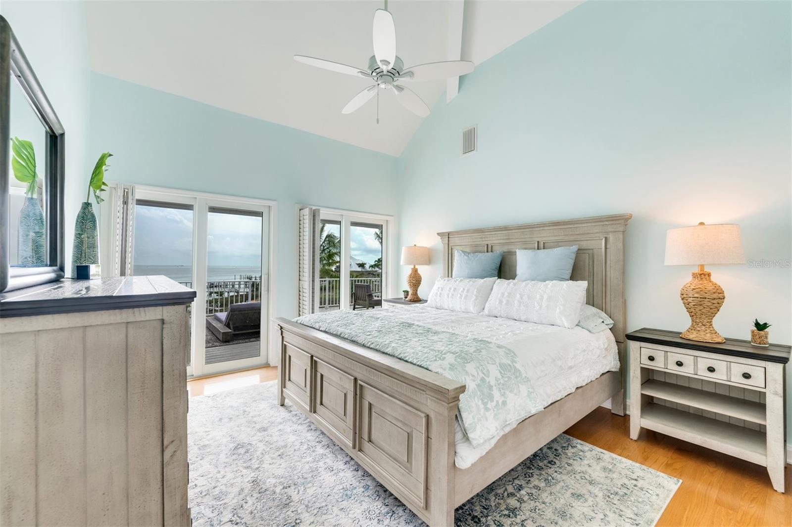 Image 32 of 47 For 218 Useppa Island