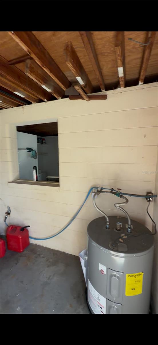 Image 4 of 12 For 90 Broadway  