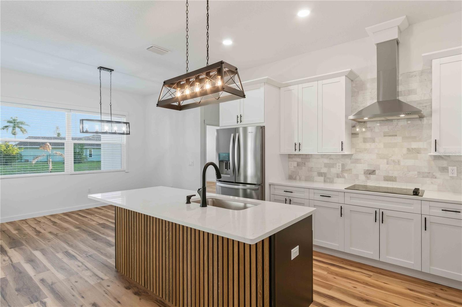 Image 20 of 80 For 25407 Rupert