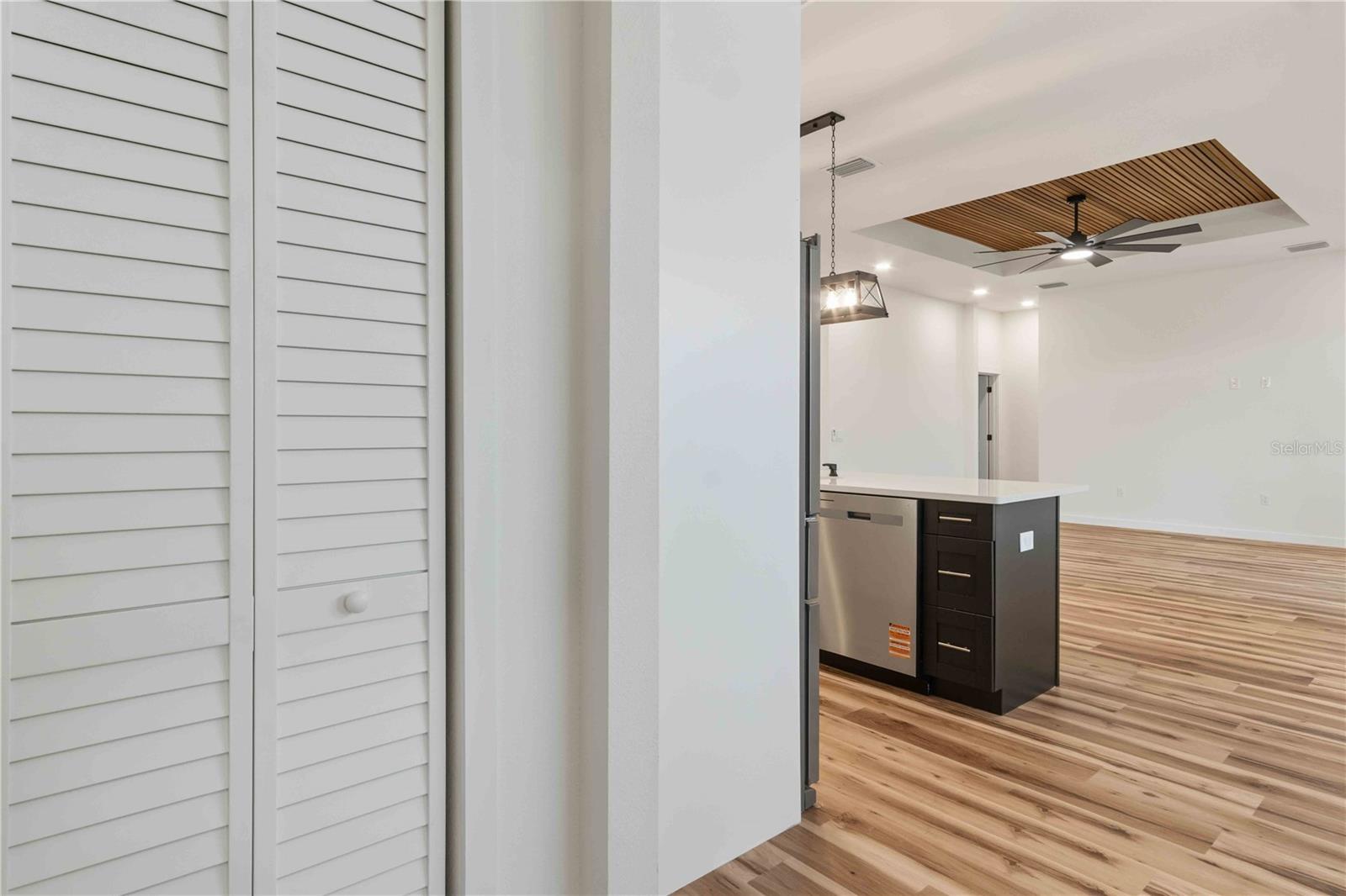 Image 68 of 80 For 25407 Rupert