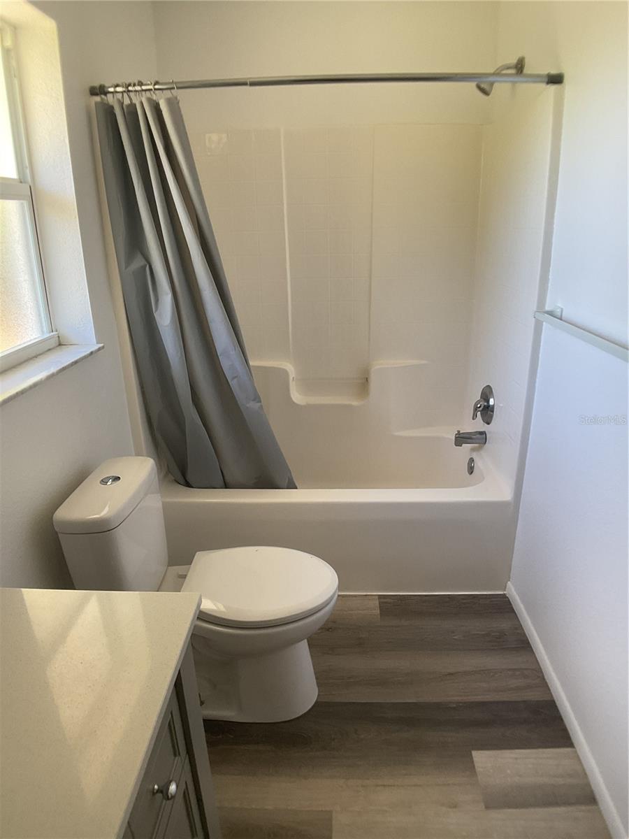 Image 23 of 68 For 1061+1065 Nomad Road