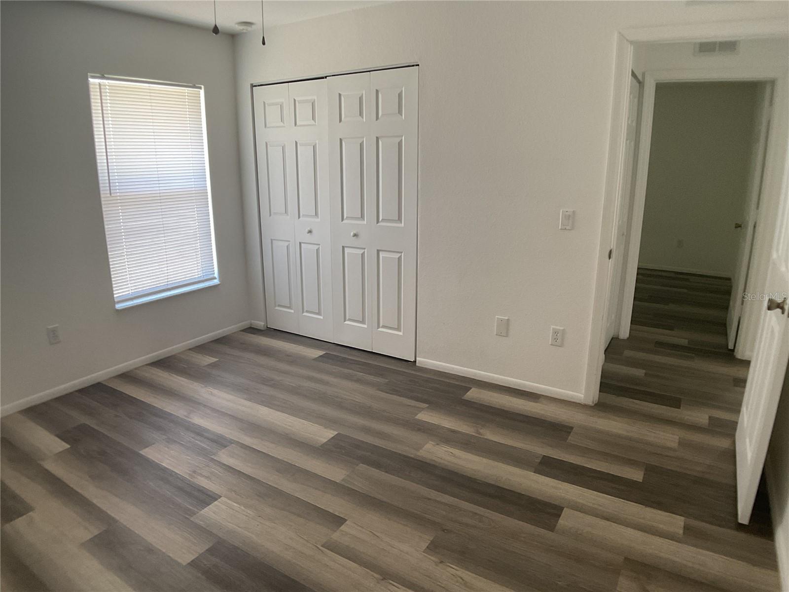 Image 25 of 68 For 1061+1065 Nomad Road