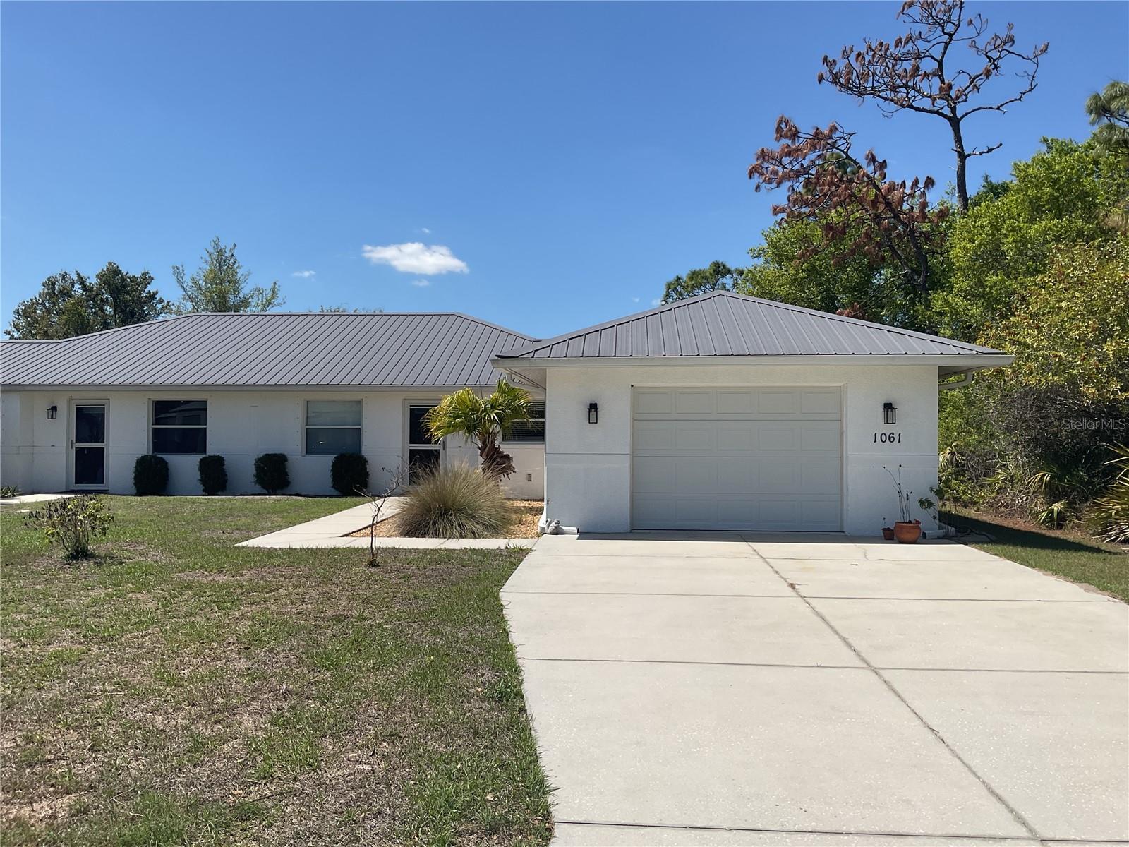 Image 5 of 68 For 1061+1065 Nomad Road