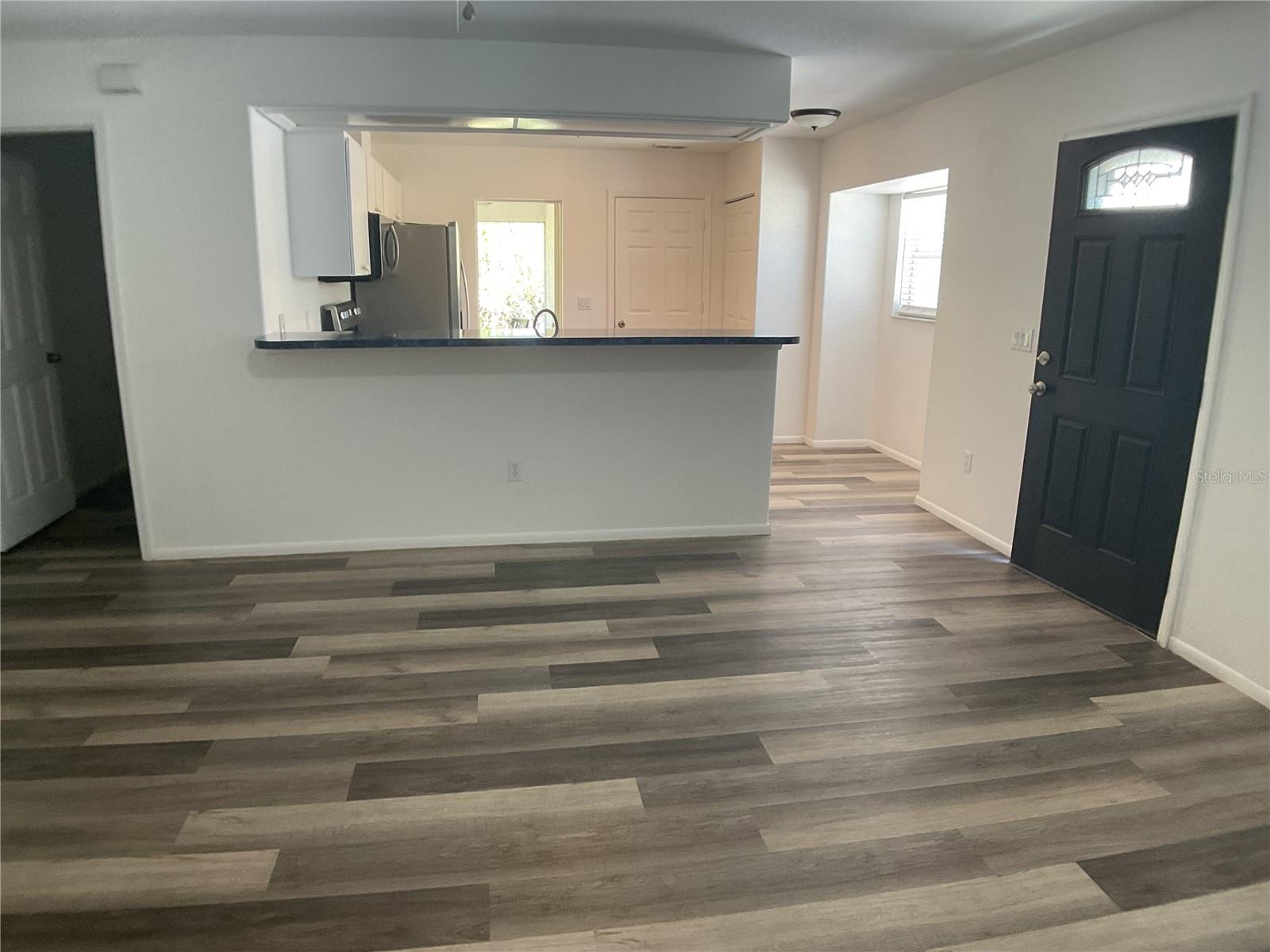 Image 8 of 68 For 1061+1065 Nomad Road