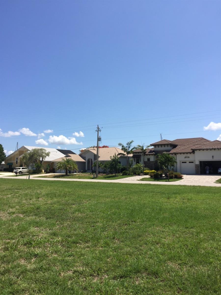 Image 6 of 10 For 85 Colony Point Drive