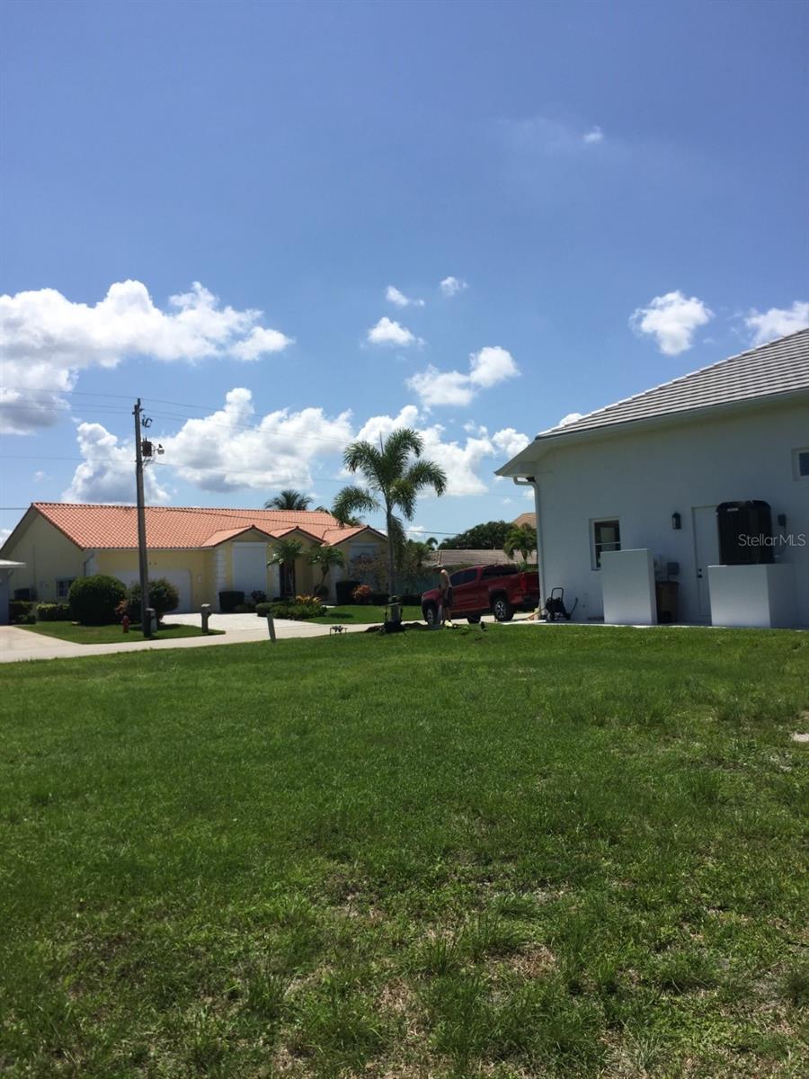 Image 8 of 10 For 85 Colony Point Drive