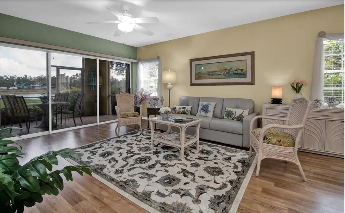 Image 14 of 20 For 19335 Water Oak Drive 108