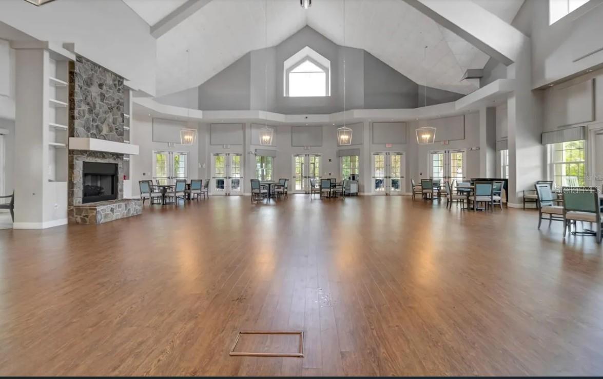 Image 9 of 20 For 19335 Water Oak Drive 108