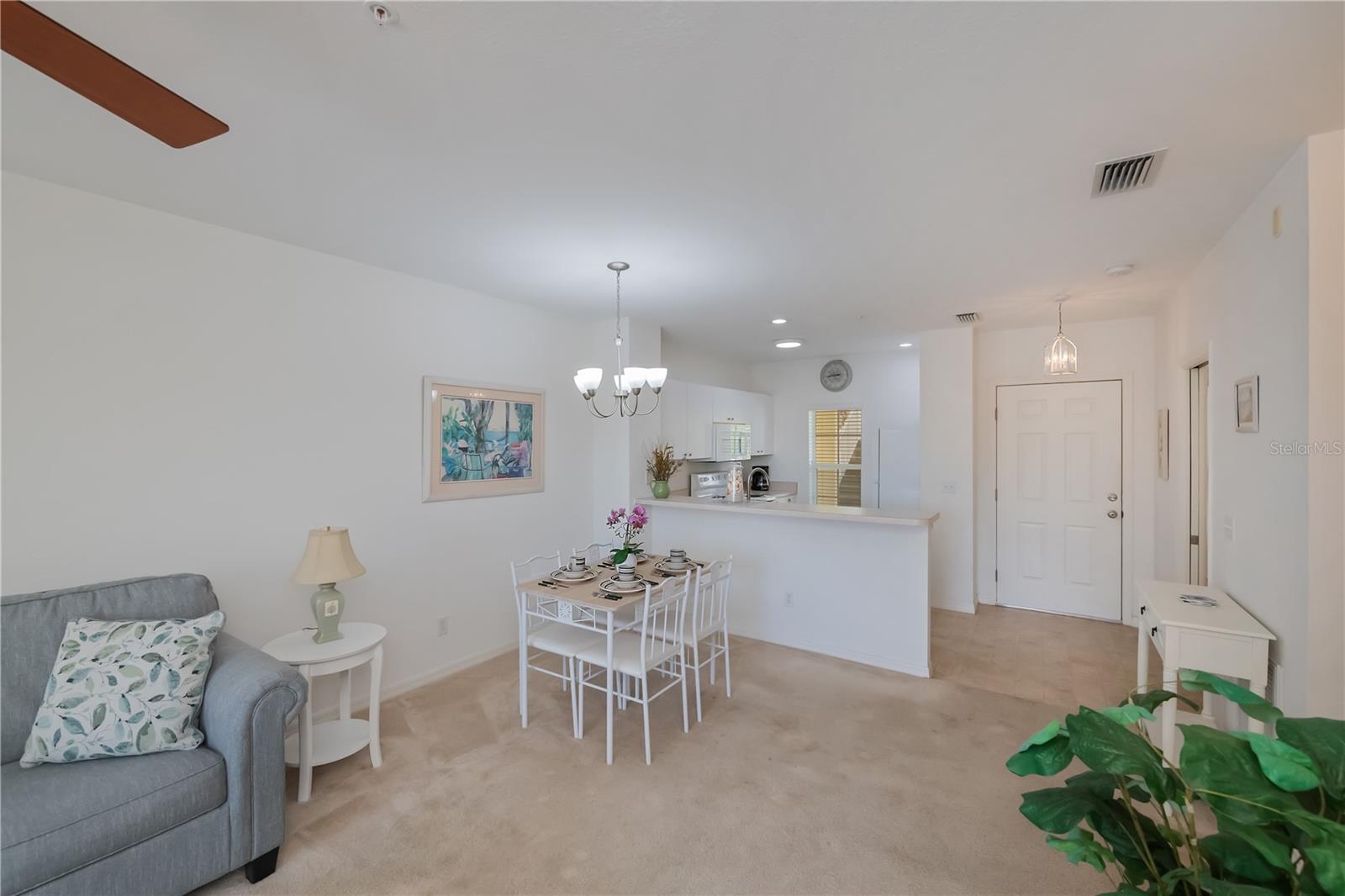 Image 15 of 70 For 19325 Water Oak Drive 204