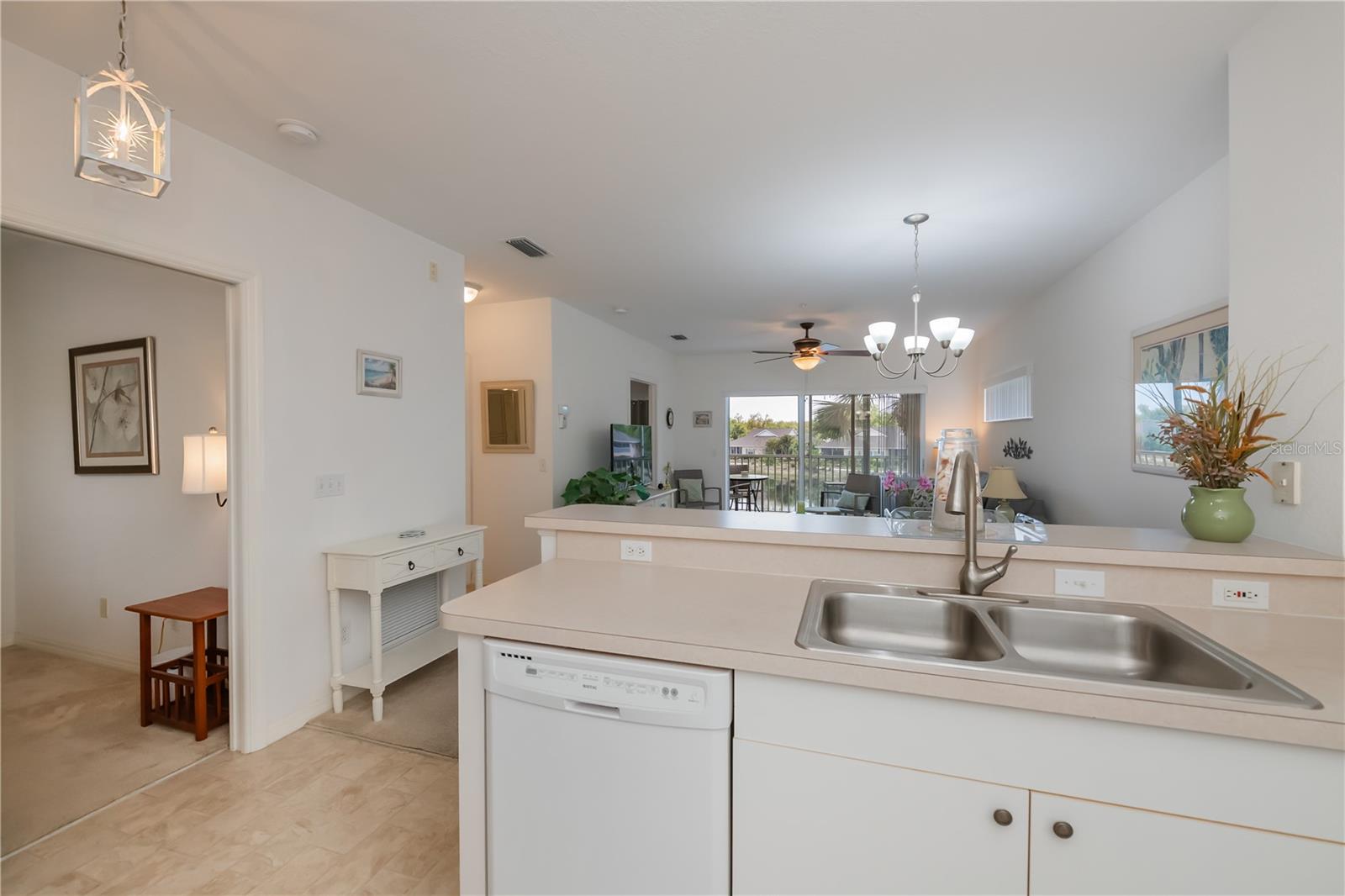 Image 24 of 70 For 19325 Water Oak Drive 204