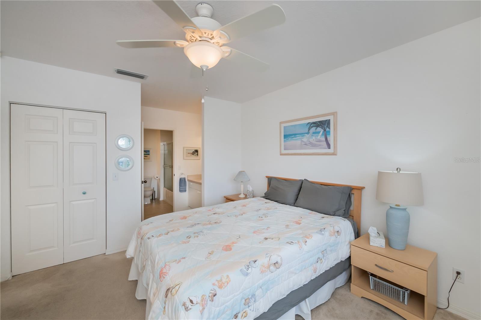 Image 28 of 70 For 19325 Water Oak Drive 204