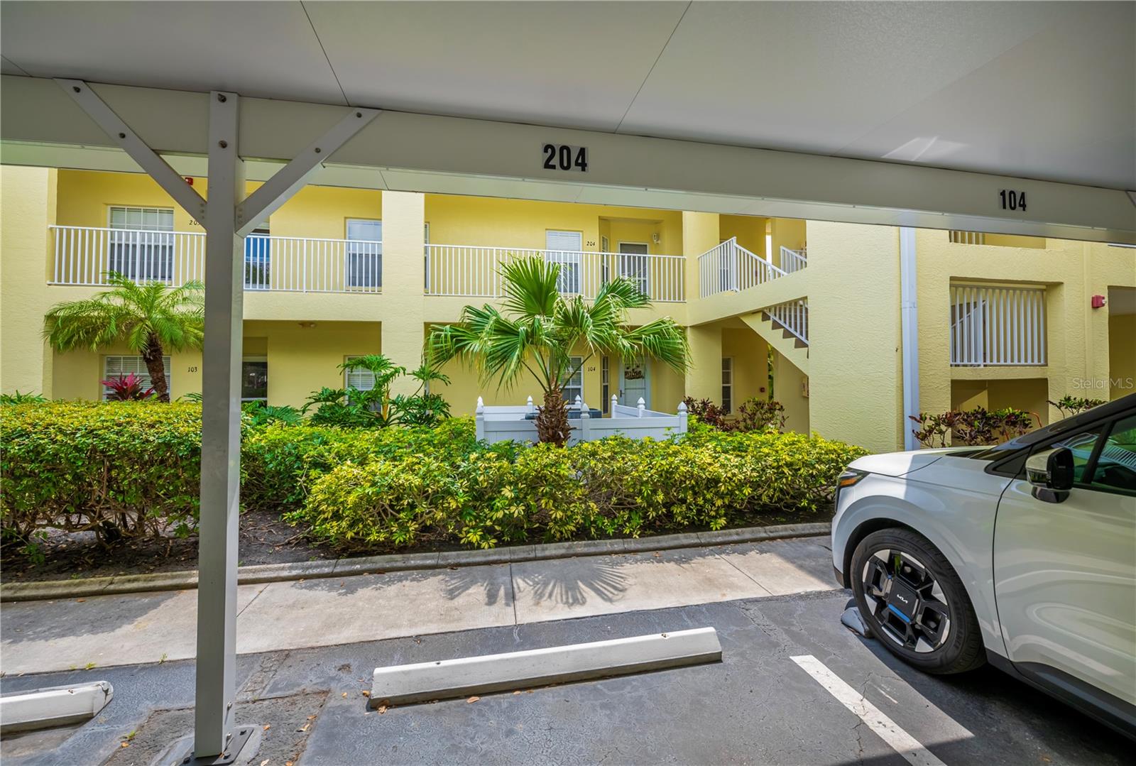 Image 44 of 70 For 19325 Water Oak Drive 204