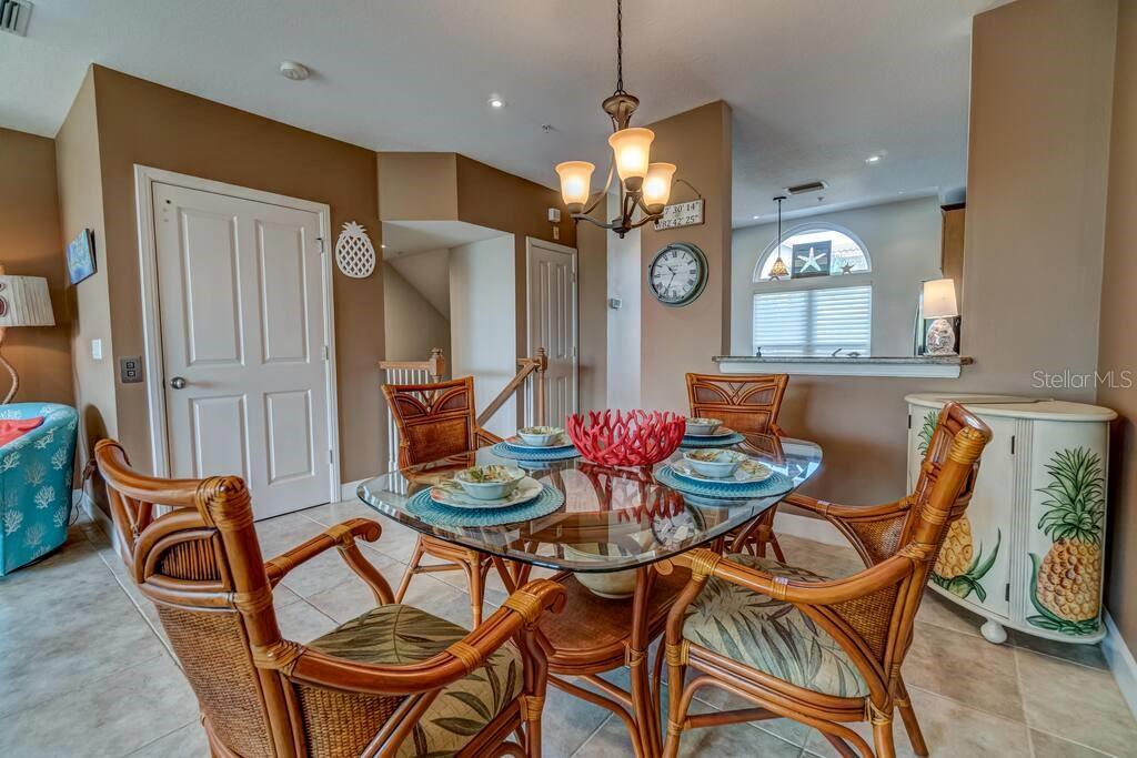 Image 7 of 48 For 241 17th Street N