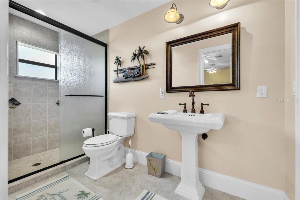 Image 31 of 45 For 28959 Smugglers Lane