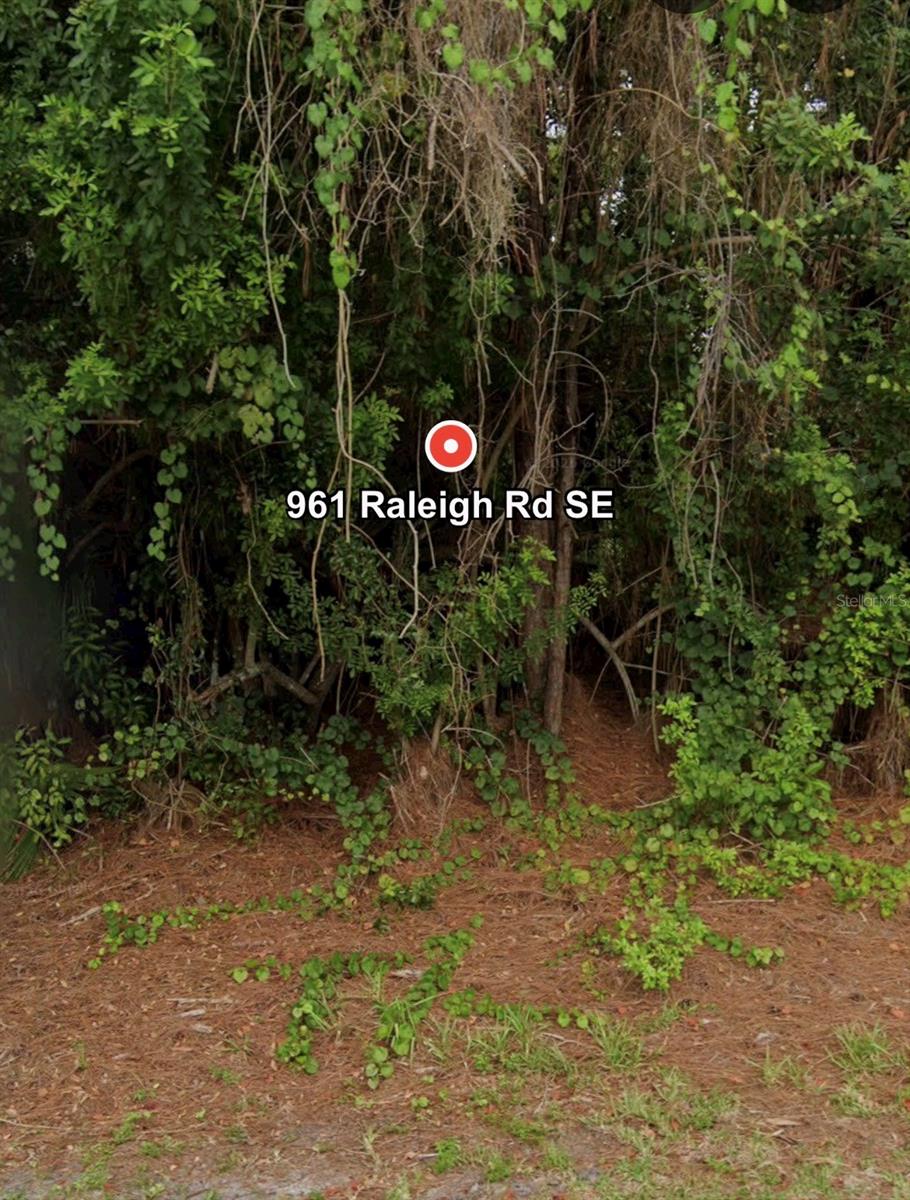 Image 2 of 2 For 961 Raleigh Road Se