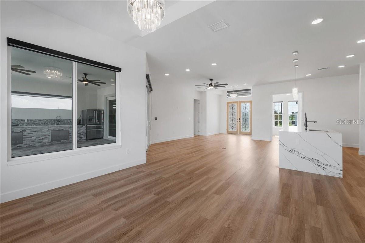 Image 18 of 70 For 15365 Taurus Circle