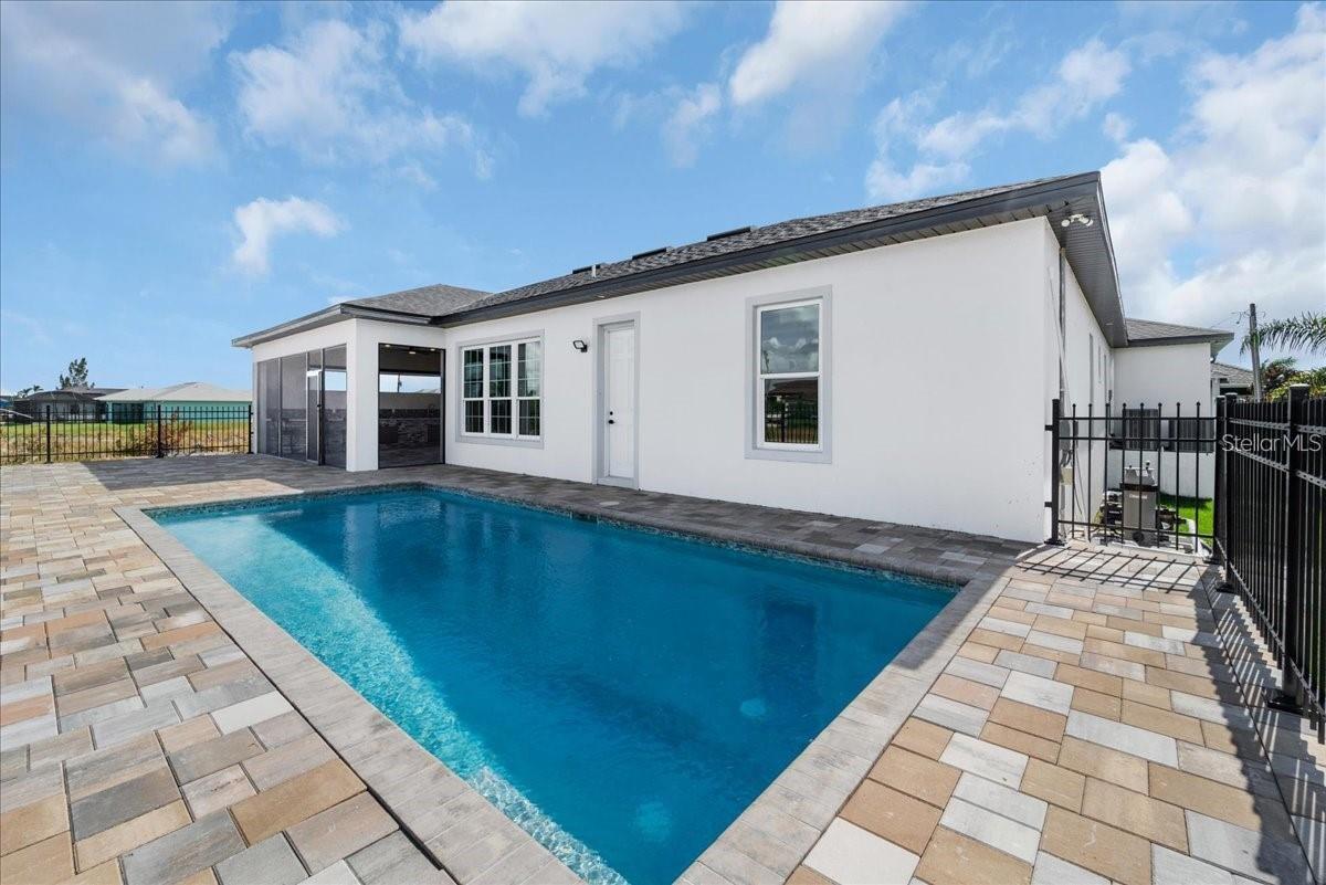 Image 23 of 70 For 15365 Taurus Circle