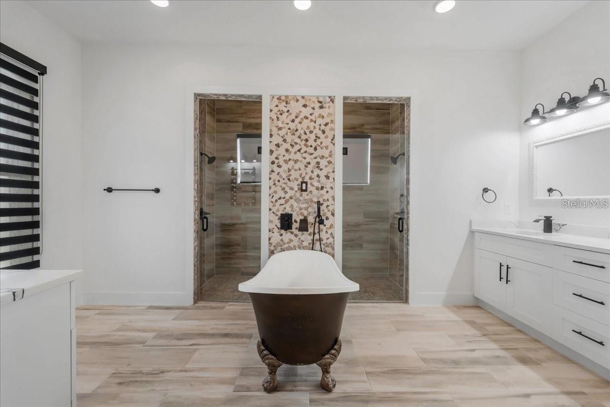 Image 37 of 70 For 15365 Taurus Circle