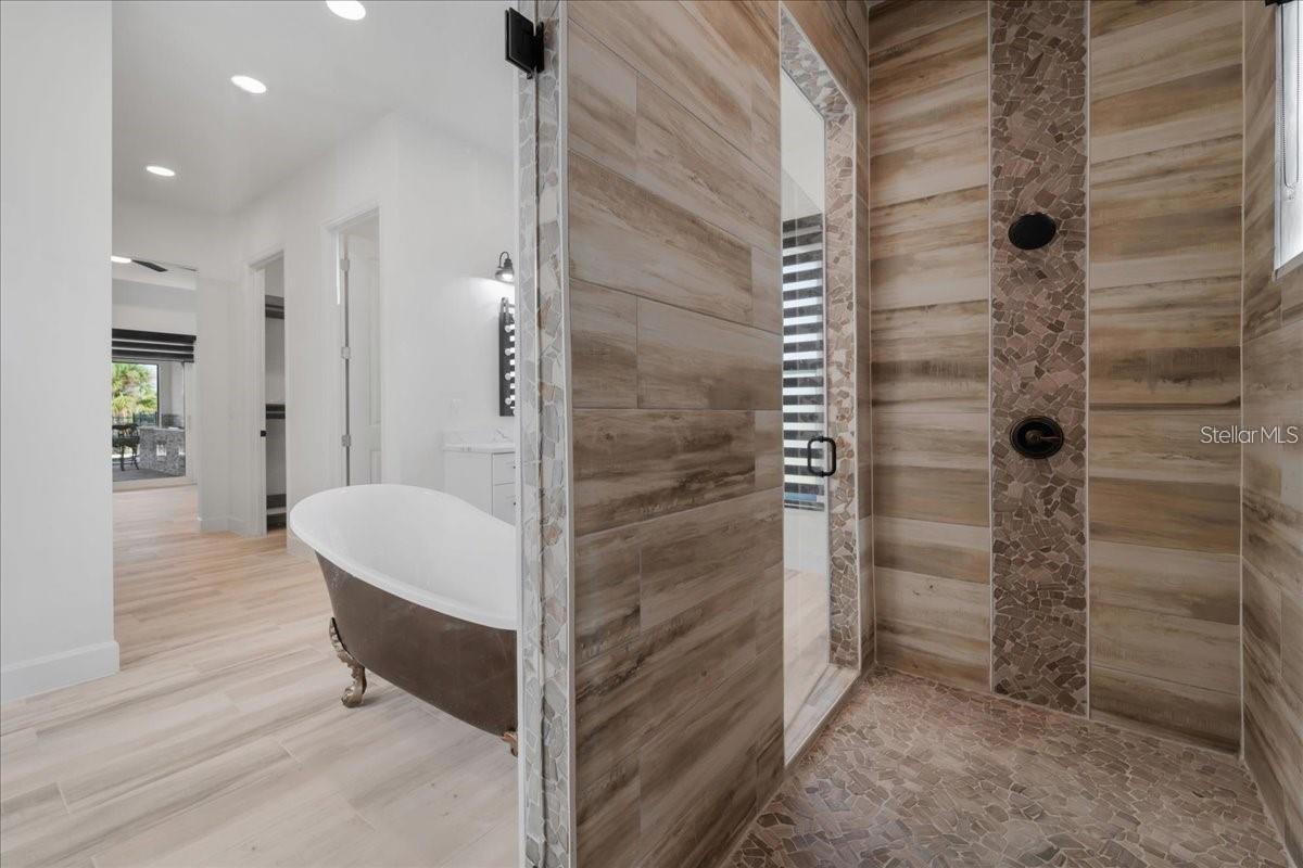 Image 40 of 70 For 15365 Taurus Circle