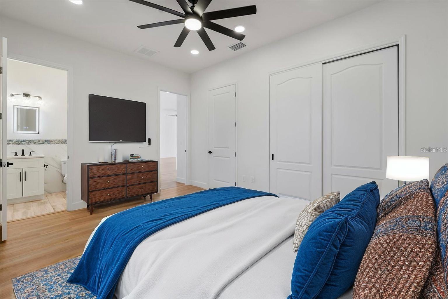 Image 43 of 70 For 15365 Taurus Circle