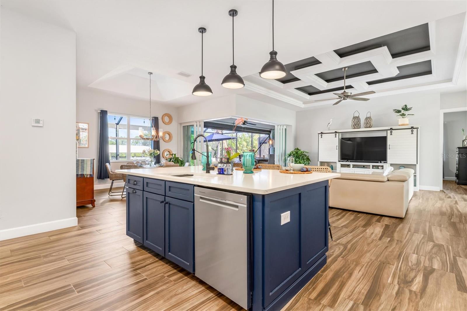 Image 13 of 67 For 8407 Dafoe Street