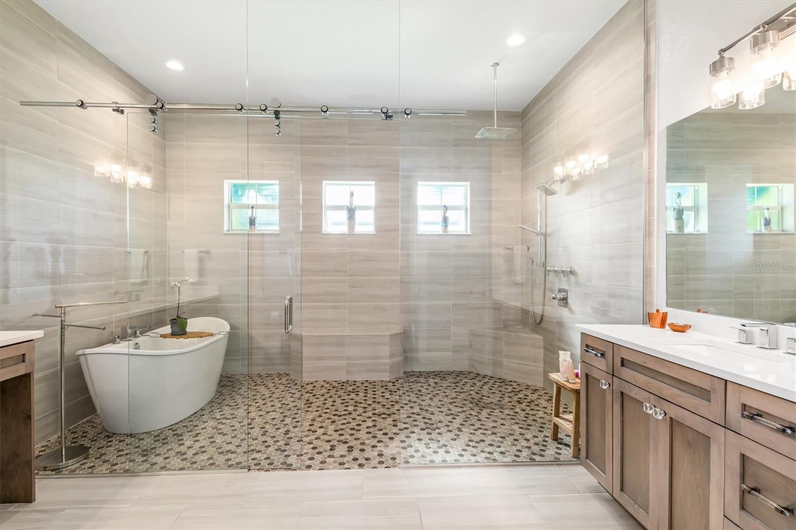 Image 22 of 67 For 8407 Dafoe Street