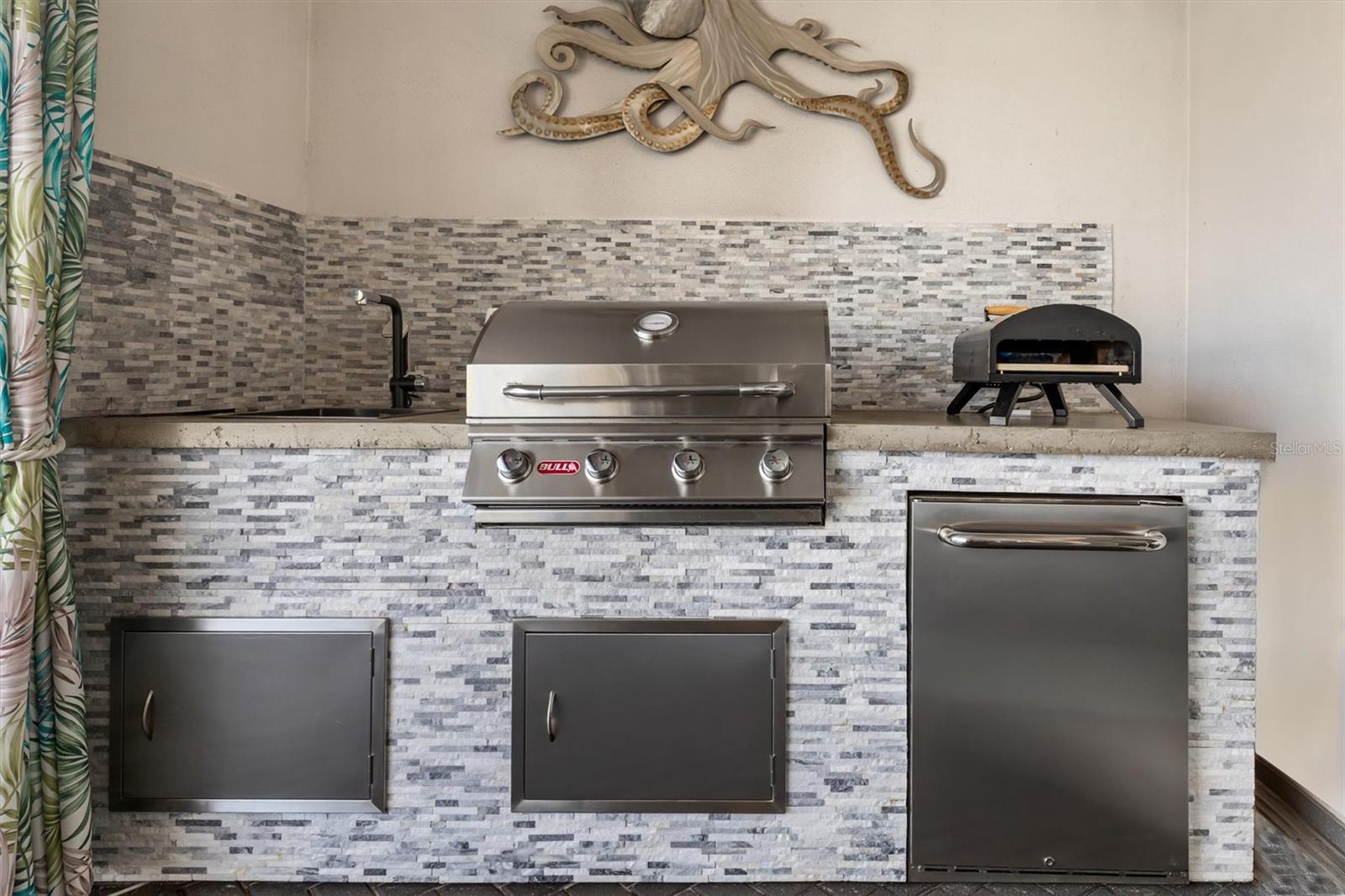 Image 38 of 67 For 8407 Dafoe Street