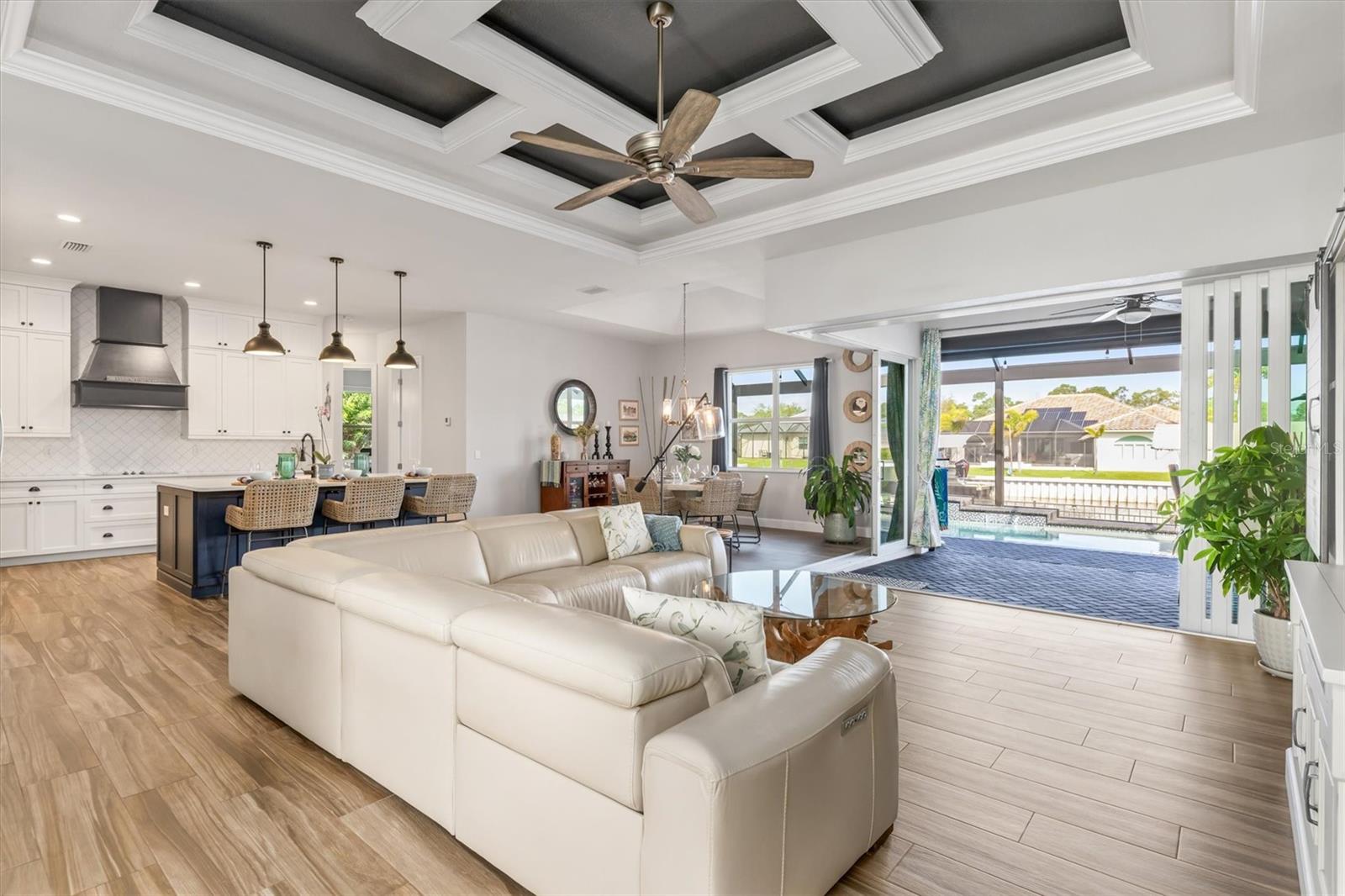 Image 7 of 67 For 8407 Dafoe Street