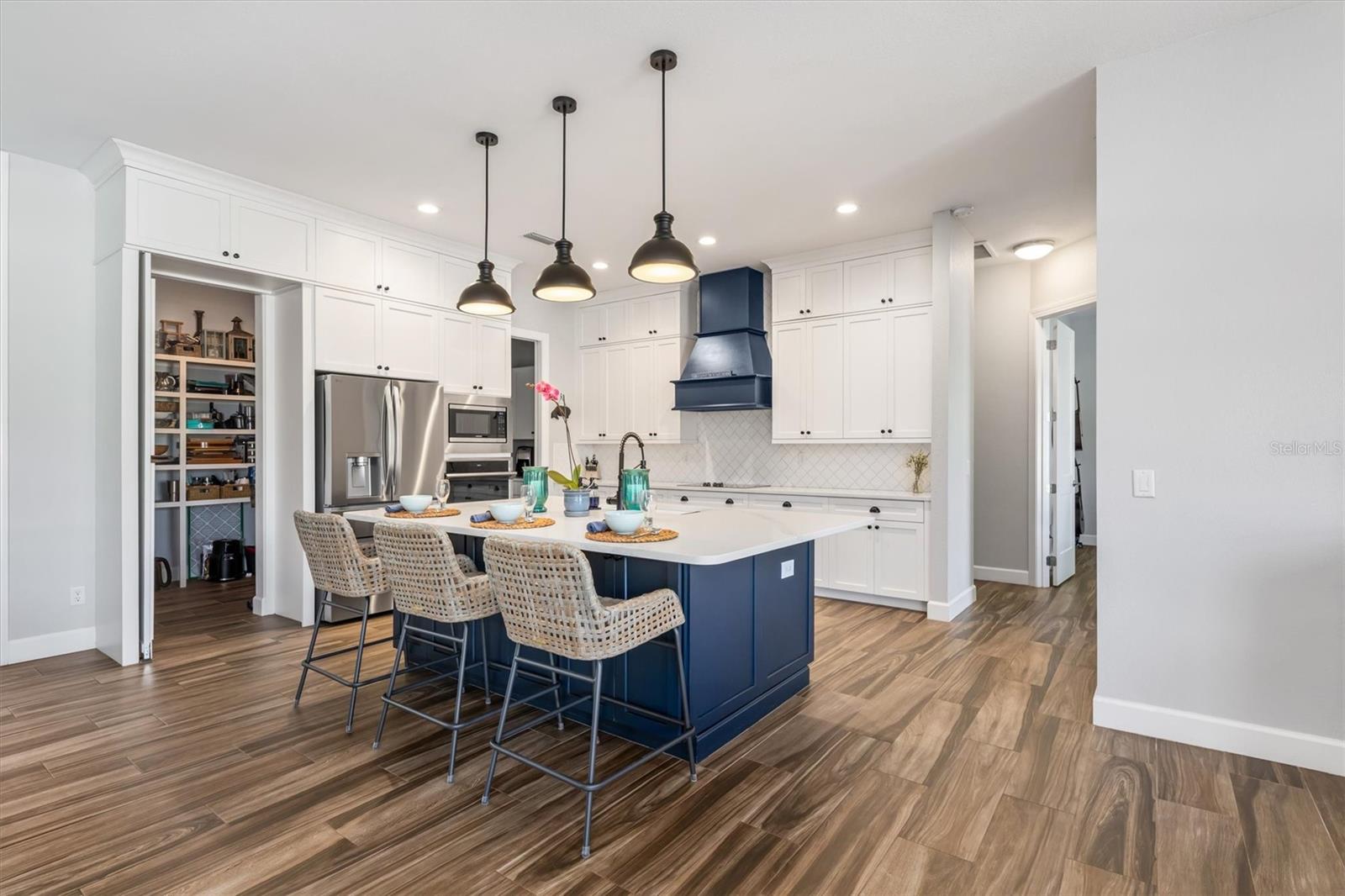 Image 9 of 67 For 8407 Dafoe Street