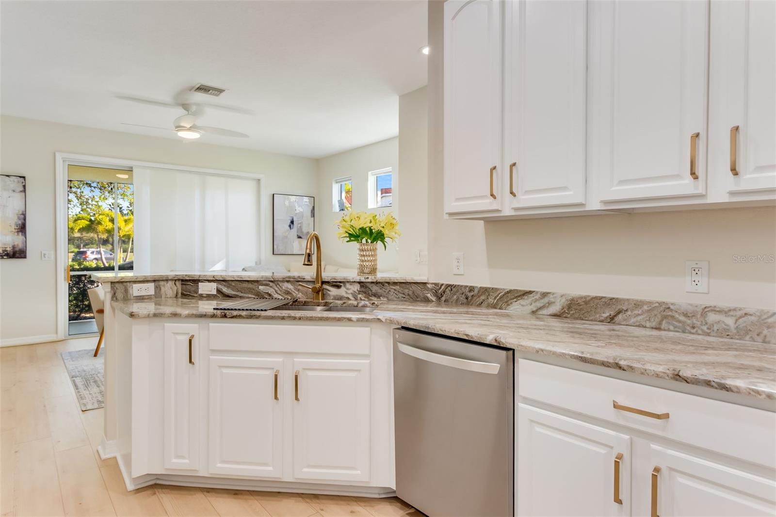 Image 16 of 38 For 1192 Jonah Drive