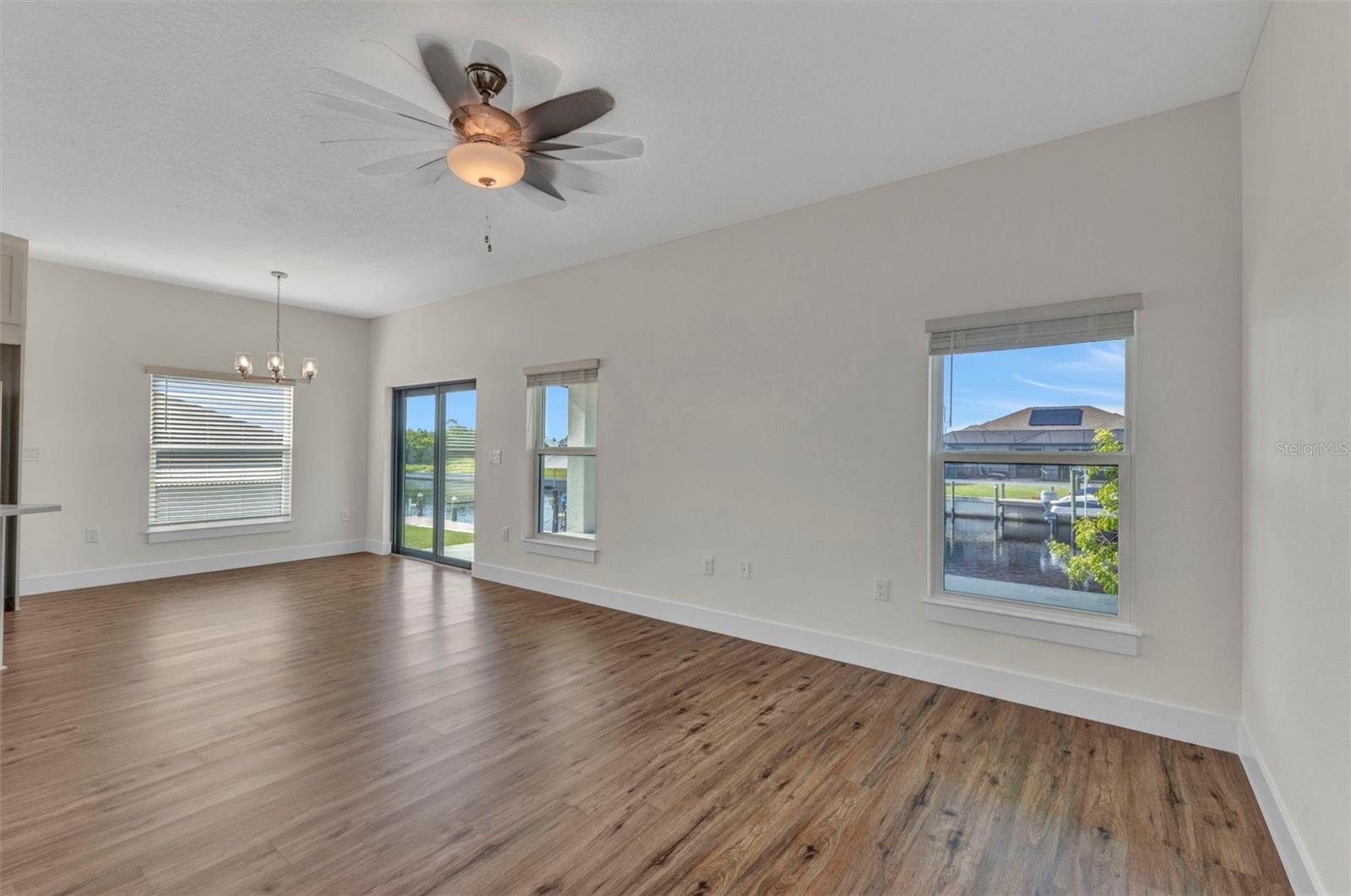 Image 14 of 63 For 2385 Pappas Terrace