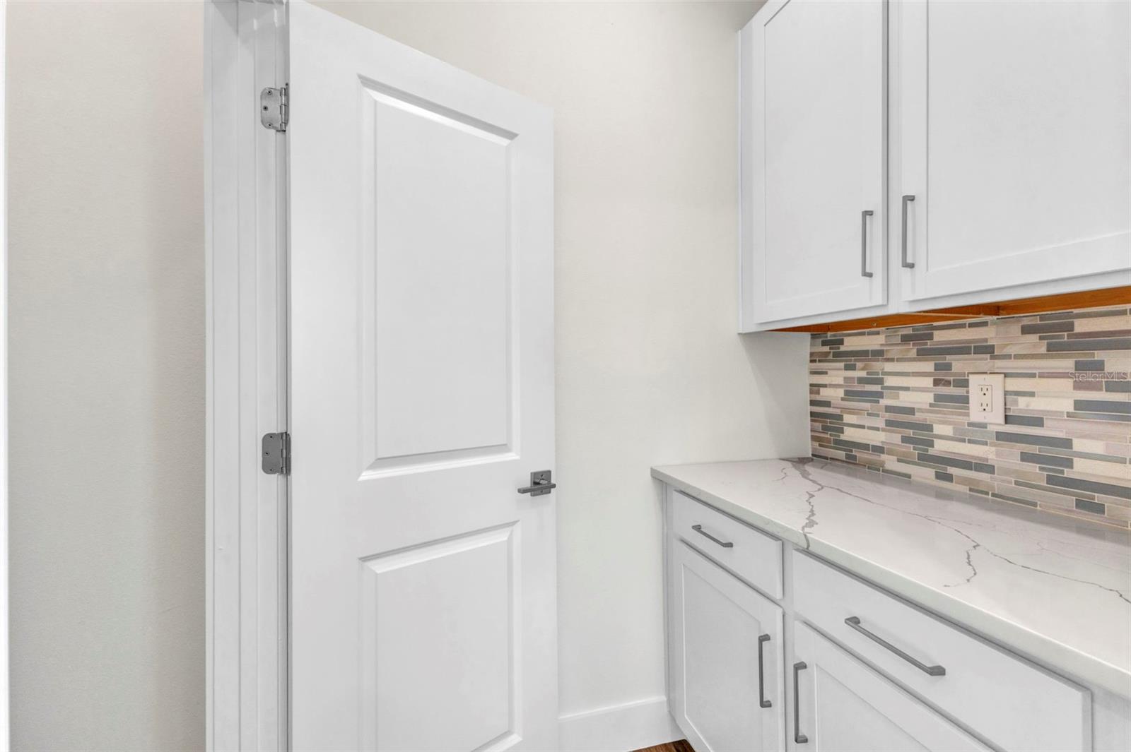 Image 14 of 63 For 0997160030 Bolander Terrace