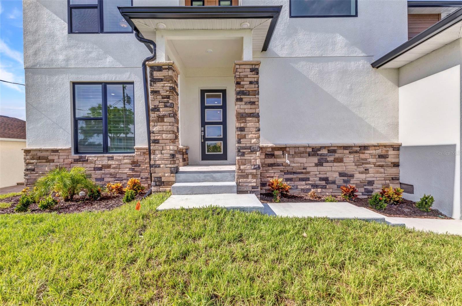 Image 2 of 63 For 0997160030 Bolander Terrace