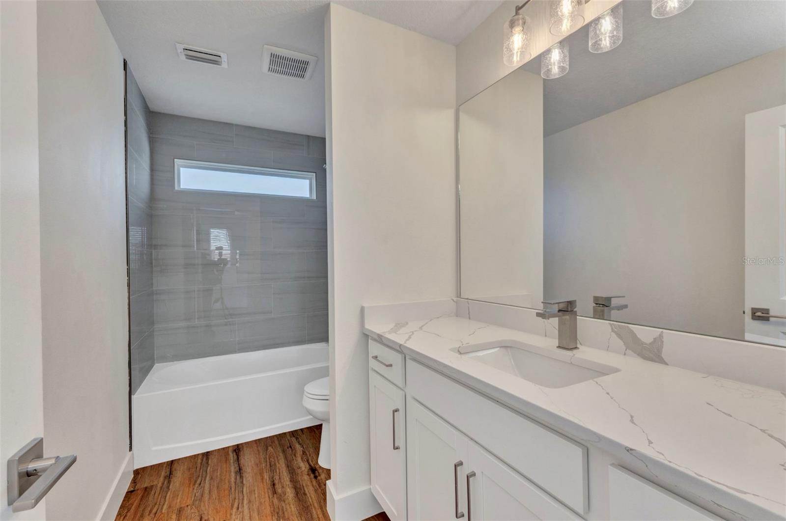 Image 29 of 63 For 0997160030 Bolander Terrace