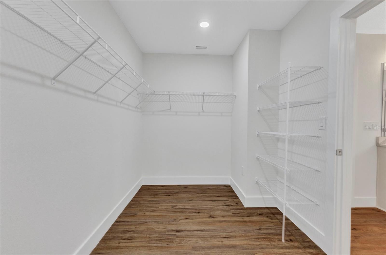 Image 50 of 63 For 0997160030 Bolander Terrace