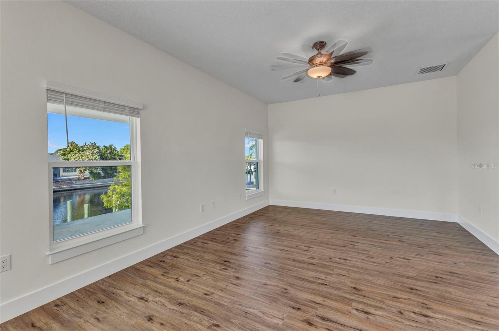 Image 58 of 63 For 0997160030 Bolander Terrace