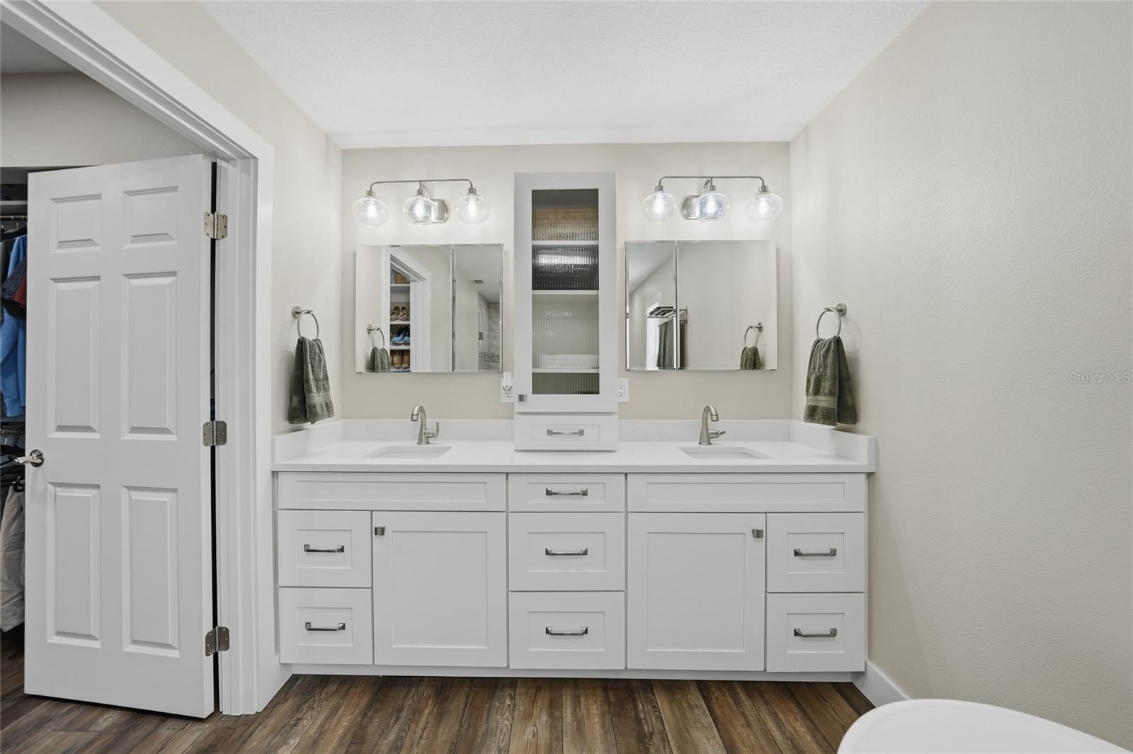 Image 24 of 66 For 3049 County Road 769