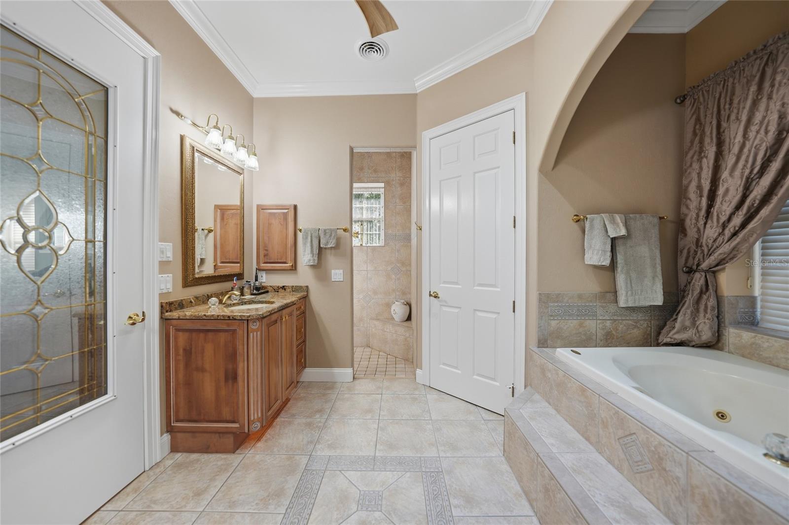 Image 32 of 100 For Address Not Provided