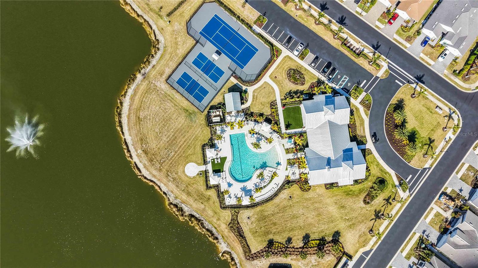 Image 29 of 39 For 18516 Dayspring Place