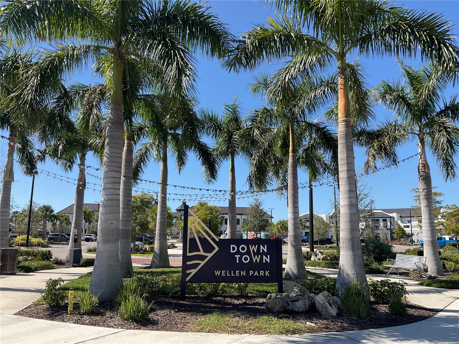 Image 31 of 39 For 18516 Dayspring Place