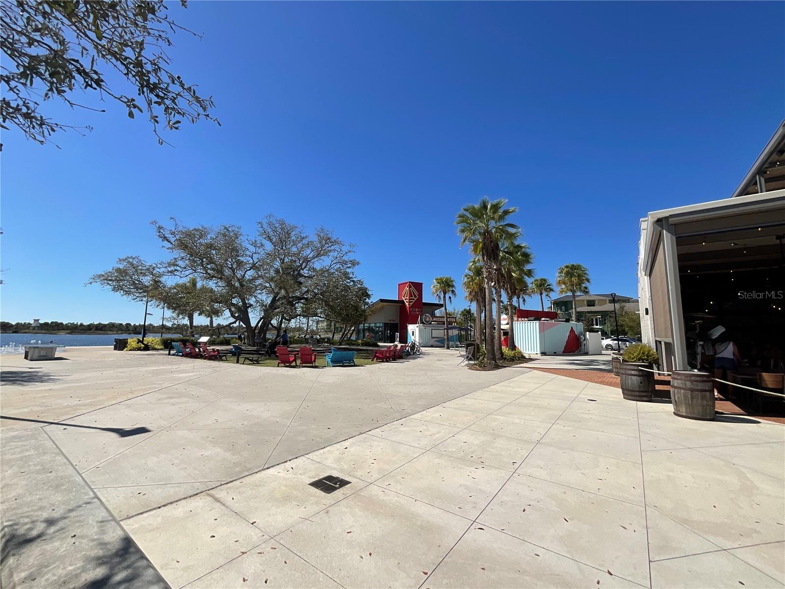 Image 35 of 39 For 18516 Dayspring Place