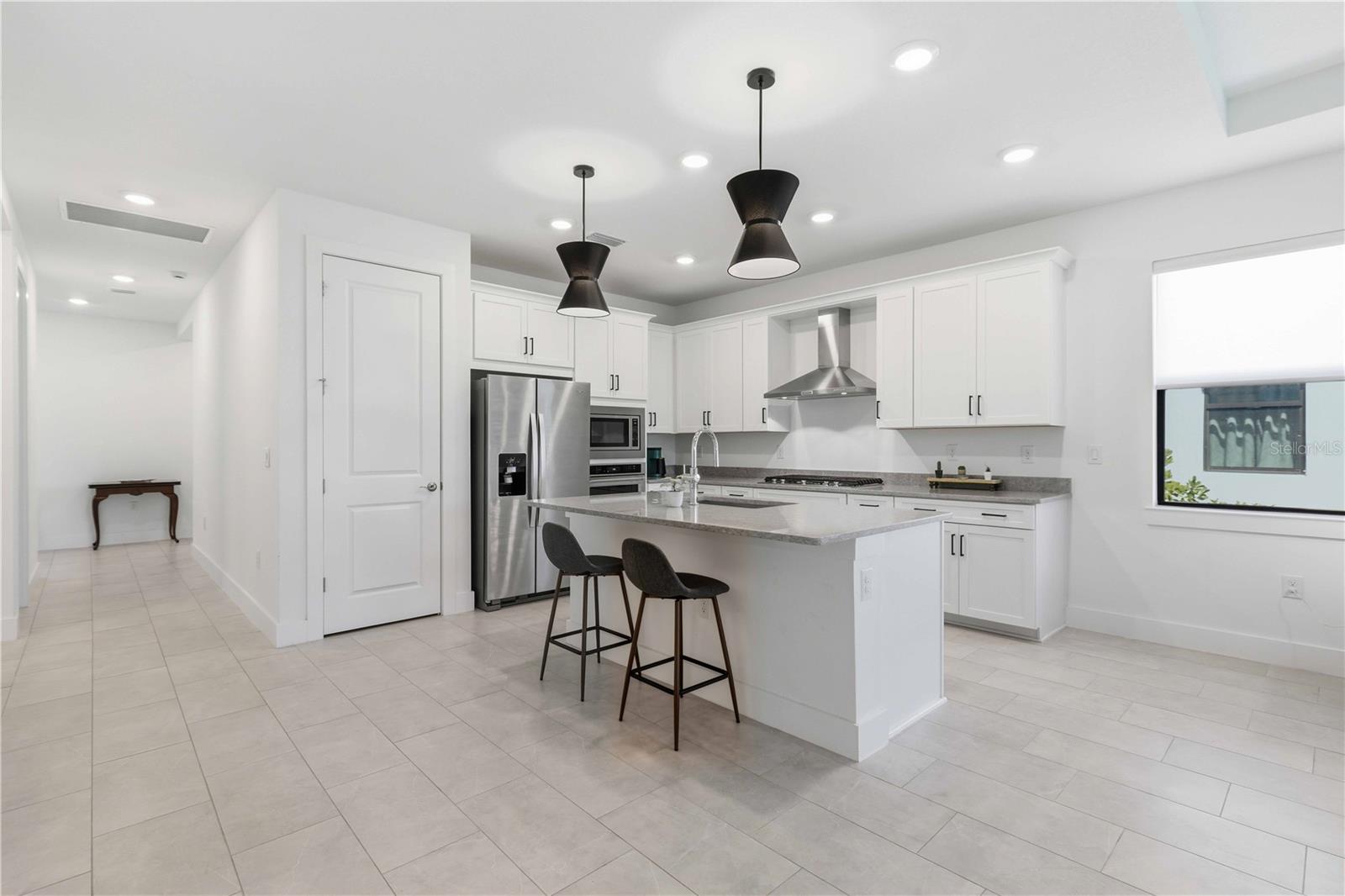 Image 8 of 39 For 18516 Dayspring Place