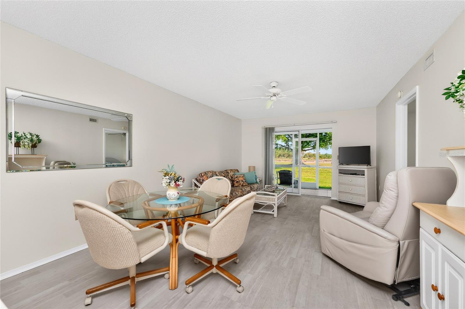 Image 10 of 52 For 26420 Rampart Boulevard 614